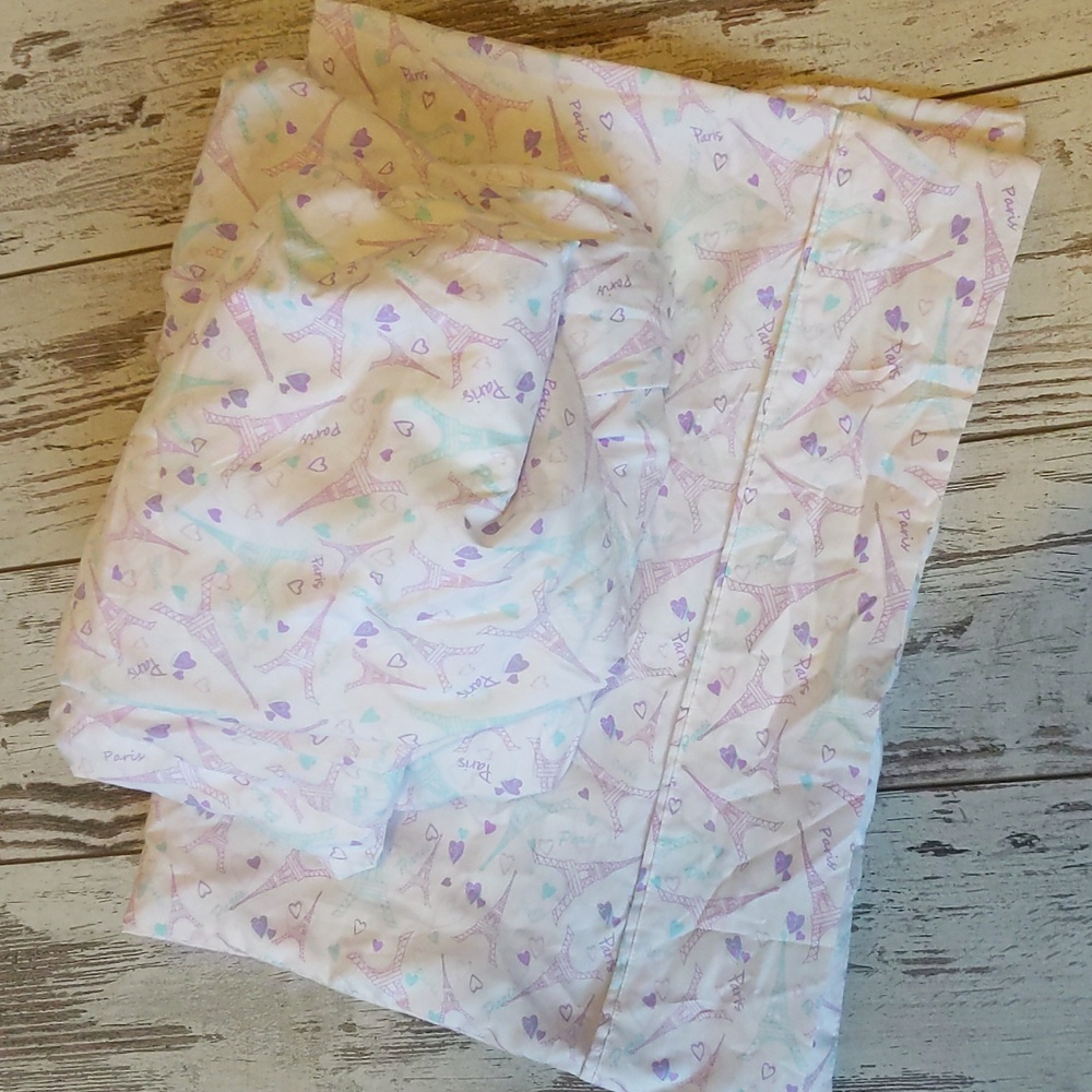 Paris Eiffel tower twin sheet set